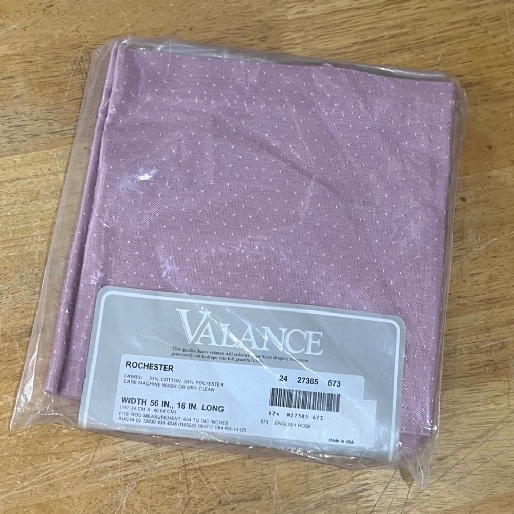 Vtg Sears Rochester Valance English Rose Pink Swiss Dot‎ 56x16 Cottagecore NIP